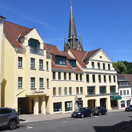 פלאנסבורג Fewo1846 - Atrium - Luxurioese Wohnung Mit 3 Schlafzimmern Und Balkon Im Stadtzentrum מראה חיצוני תמונה