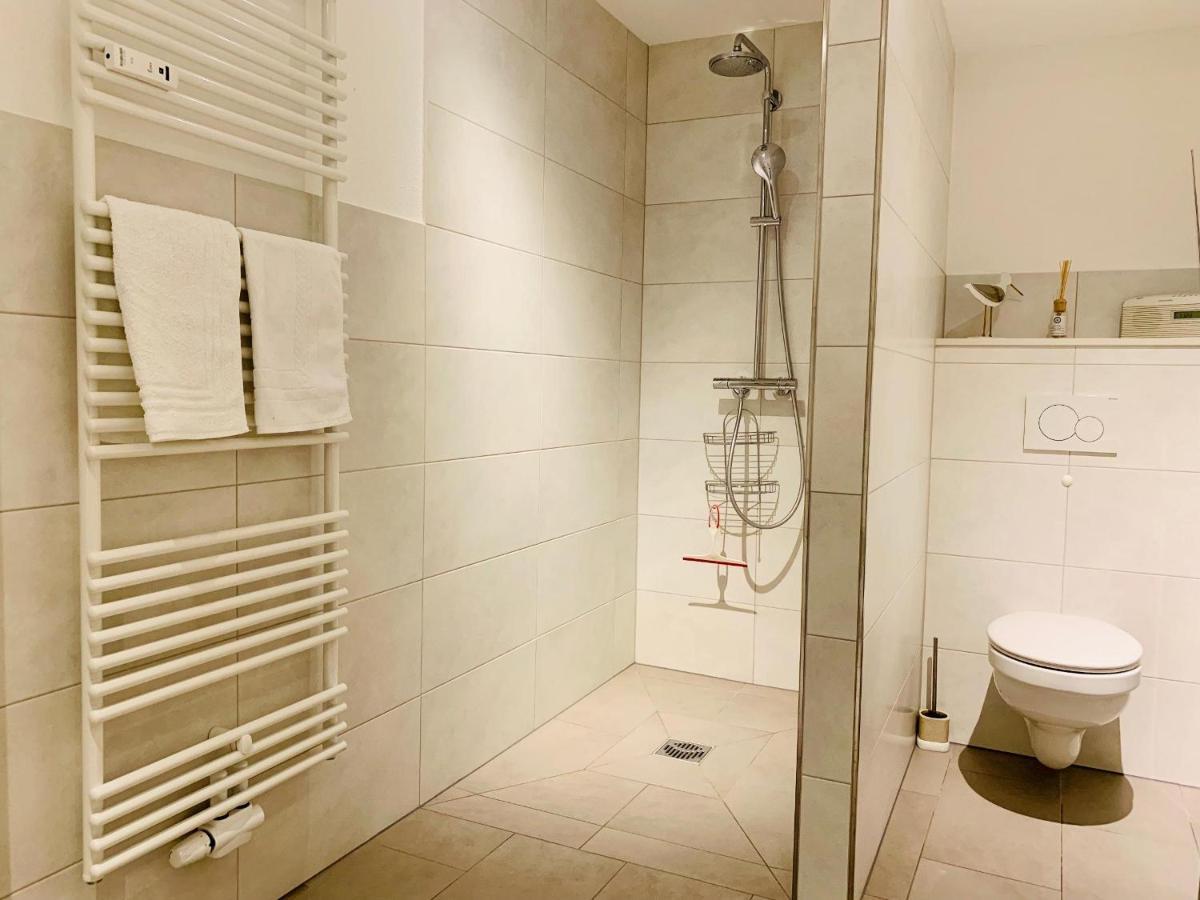 פלאנסבורג Fewo1846 - Atrium - Luxurioese Wohnung Mit 3 Schlafzimmern Und Balkon Im Stadtzentrum מראה חיצוני תמונה
